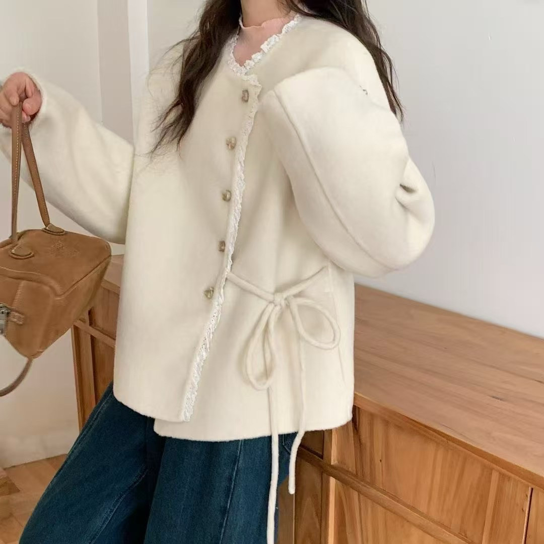 2025蕾丝边羊毛呢外套女短款毛呢外套