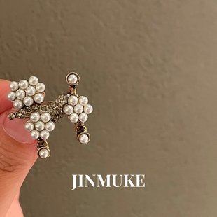JINMUKE韩国进口首饰品可爱灵动闪亮小巧百搭小狗胸针别针新品