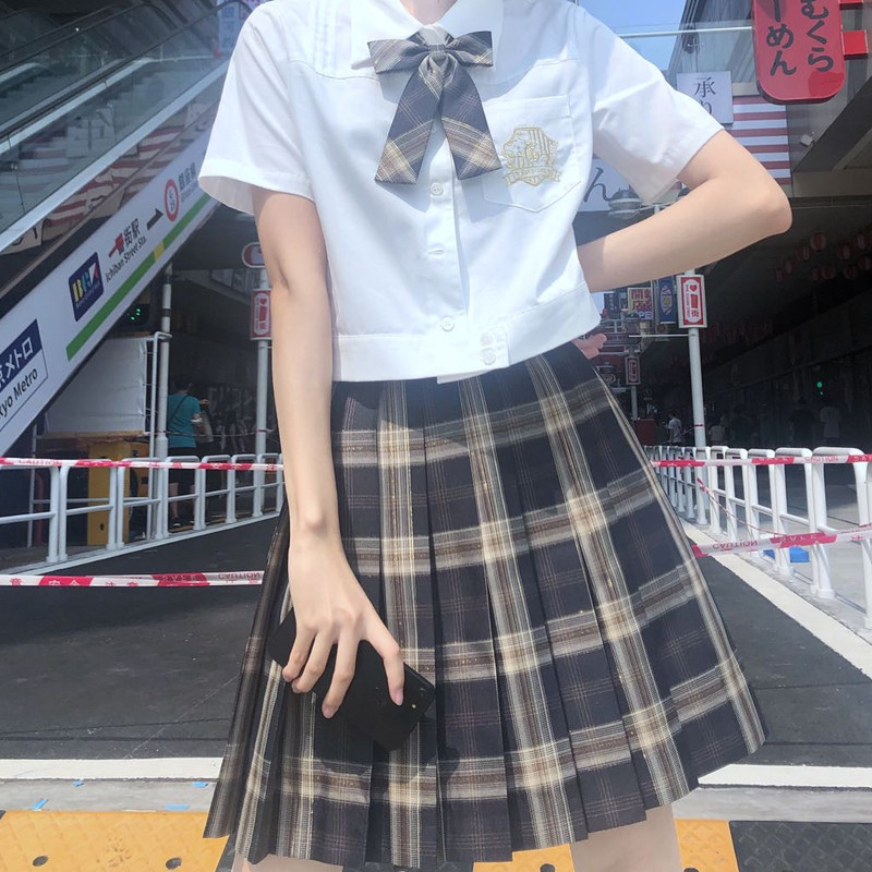 奈奈原创jk 校供金线格子春夏 全款现货开售金线jk黑棕色半身裙