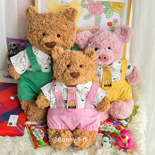 巴塞罗熊巴纳布斯猪猪夏季 多巴胺连体包屁衣可爱洋气带小领带 薄款