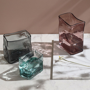 北欧现代简约轻奢方块透明玻璃花瓶摆件创意家居客厅桌面水培花器