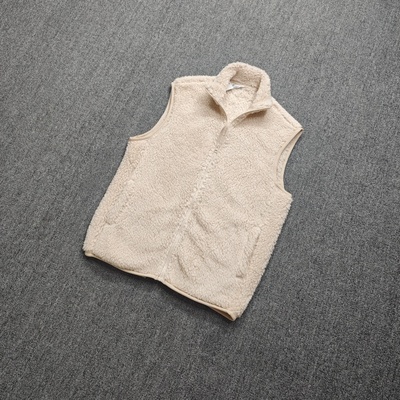 秋冬保暖羊羔毛马甲大码女外套