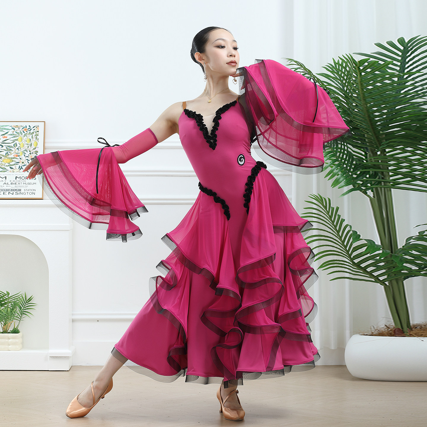 歌瑞亚标准舞摩登舞服女吊带花边连体鱼骨大裙摆训练习表演出舞服