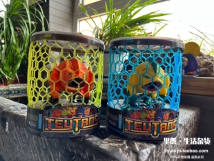 一个看着很唬人的异形外星怪兽 正版老货Teutans怪兽手办收藏玩具