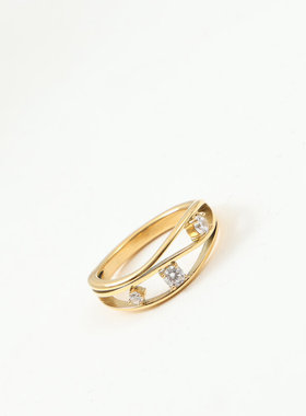 日韩时尚新款小众设计波浪曲线镶钻钛钢镀18K金小细钻戒指指环