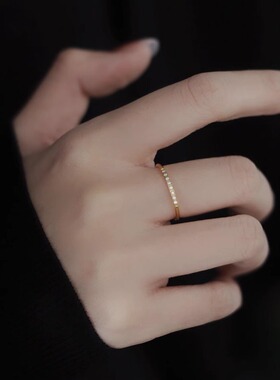 日韩新款极细特细镶钻8个细钻钛钢戒指女高级小众轻奢指环尾戒INS