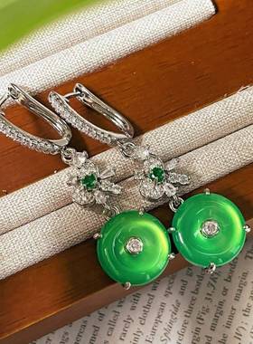 本命年起光满荧光绿玉髓怀古扣耳环时尚翡玉坠礼物