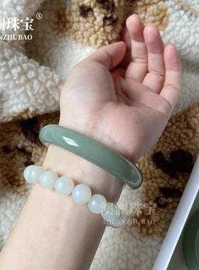 本命年新疆和田玉且末蓝手镯女款湖水绿玉石镯子青玉手镯青绿外蒙