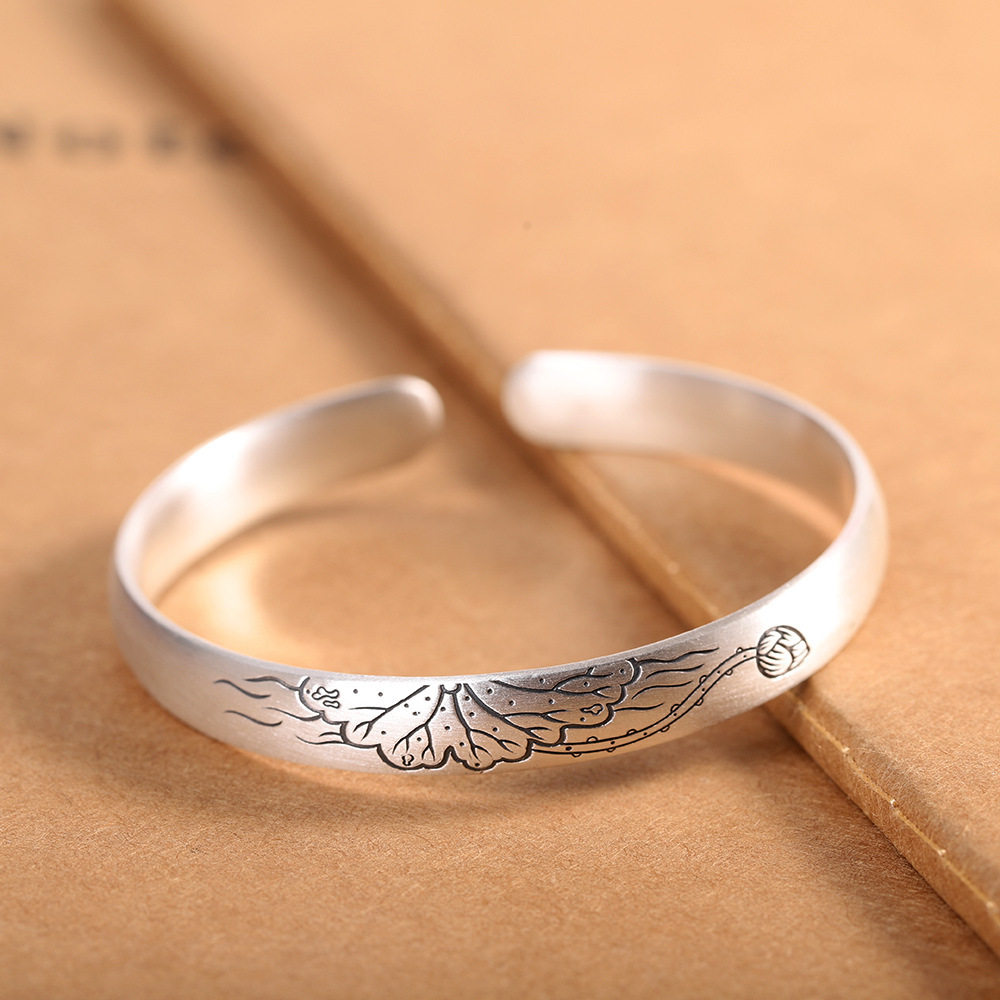 本命年  s999足银复古雕刻荷叶花纹简约女式银手镯  新品礼物