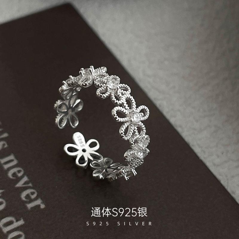 本命年S925银轻奢蕾丝镂空花朵戒指女ins风博主百搭开口指戒礼物