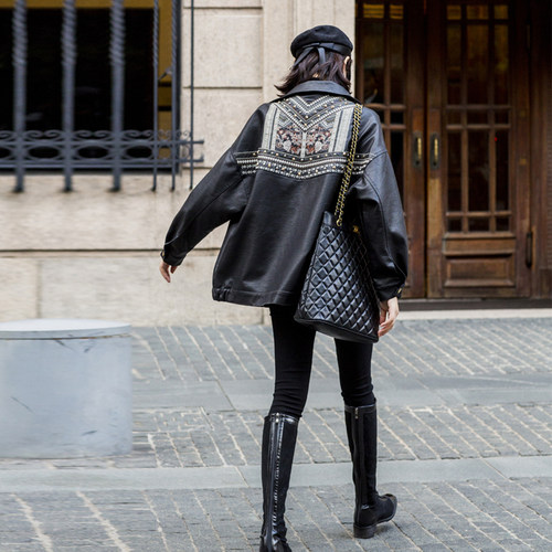 欧洲站宽松刺绣铆钉重工pu夹克