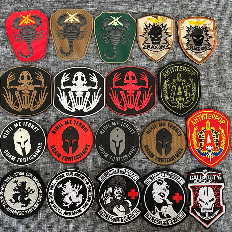 个性军迷pvc凹凸感衣服魔术贴