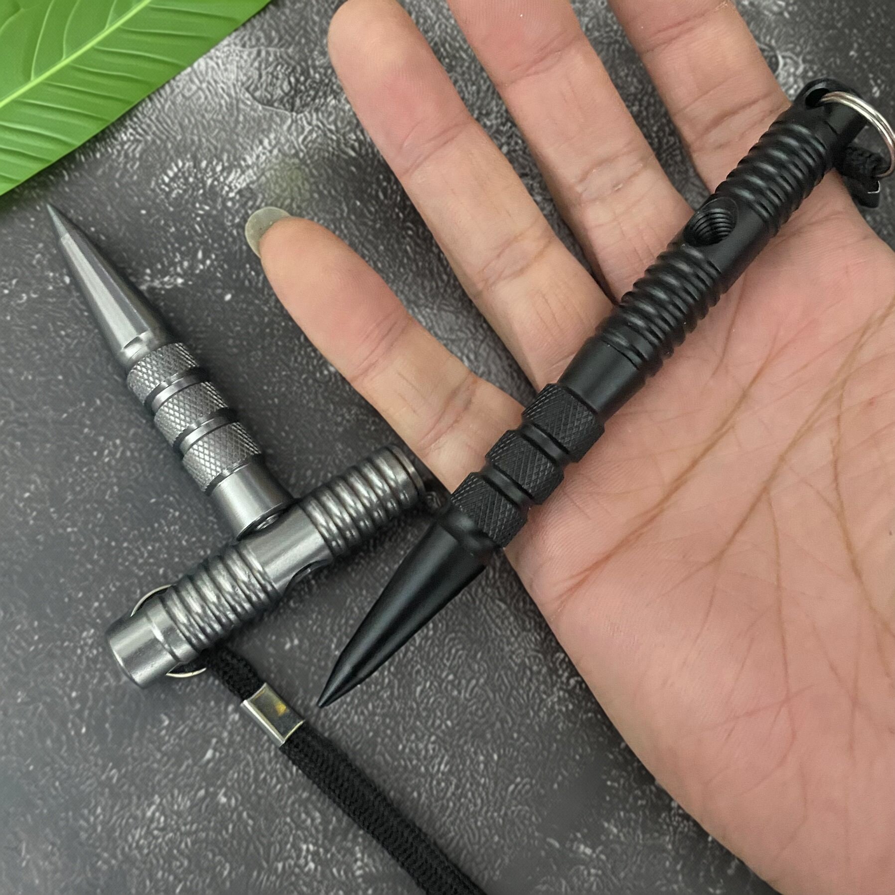 铝合金防身短棍户外战术防卫装备笔型尖刺随身挂件可变形T字棍EDC