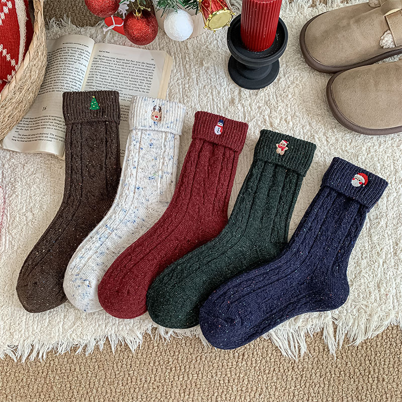 圣诞风可爱刺绣翻边袜子女中筒袜秋冬季加厚保暖点子纱羊毛堆堆袜