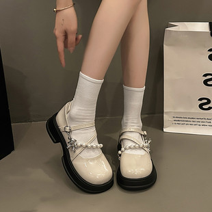 珍珠串链法式玛丽珍鞋2026春秋季粗跟单鞋女一字扣漆皮小皮鞋