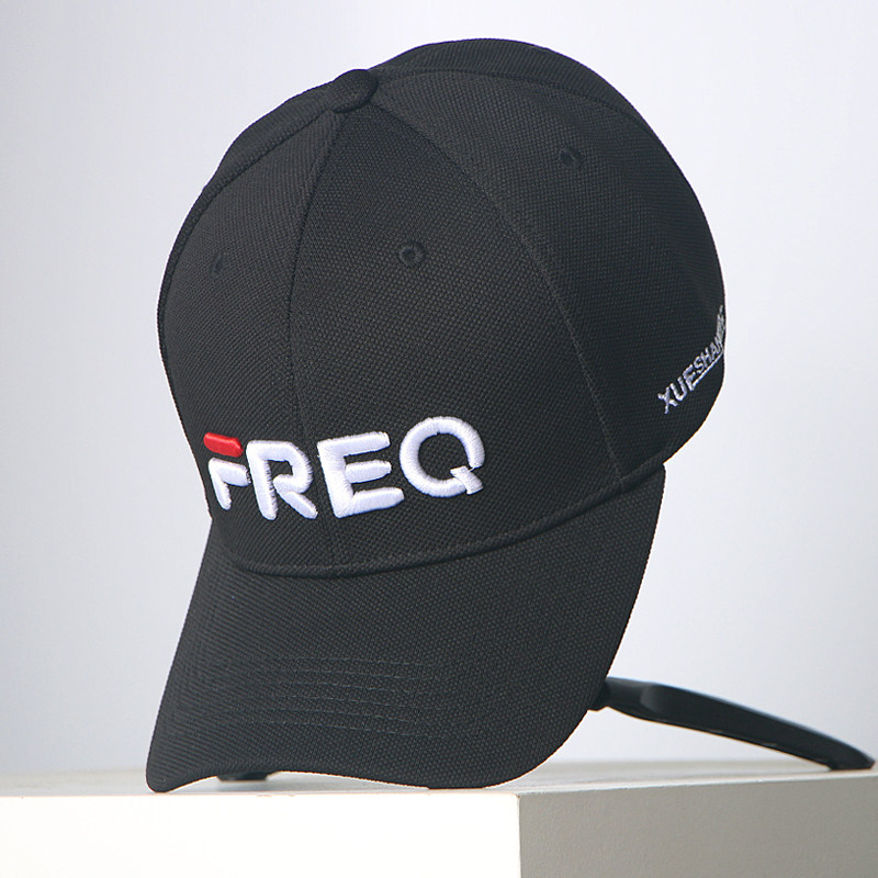 新款菠萝纹FREQ字母刺绣帽子