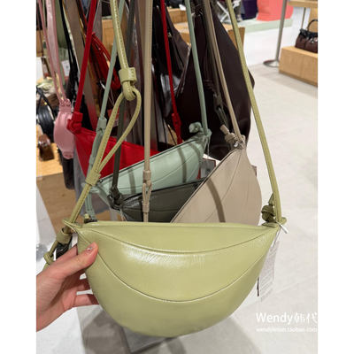 韩国代购小众archivepke新款羊皮牛角月牙包单肩斜挎包饺子包可颂