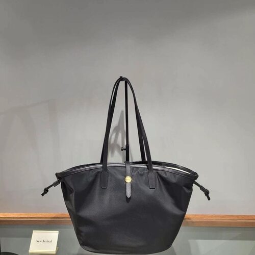 韩国代购小众设计师lememe 尼龙单肩手提腋下包hoobo