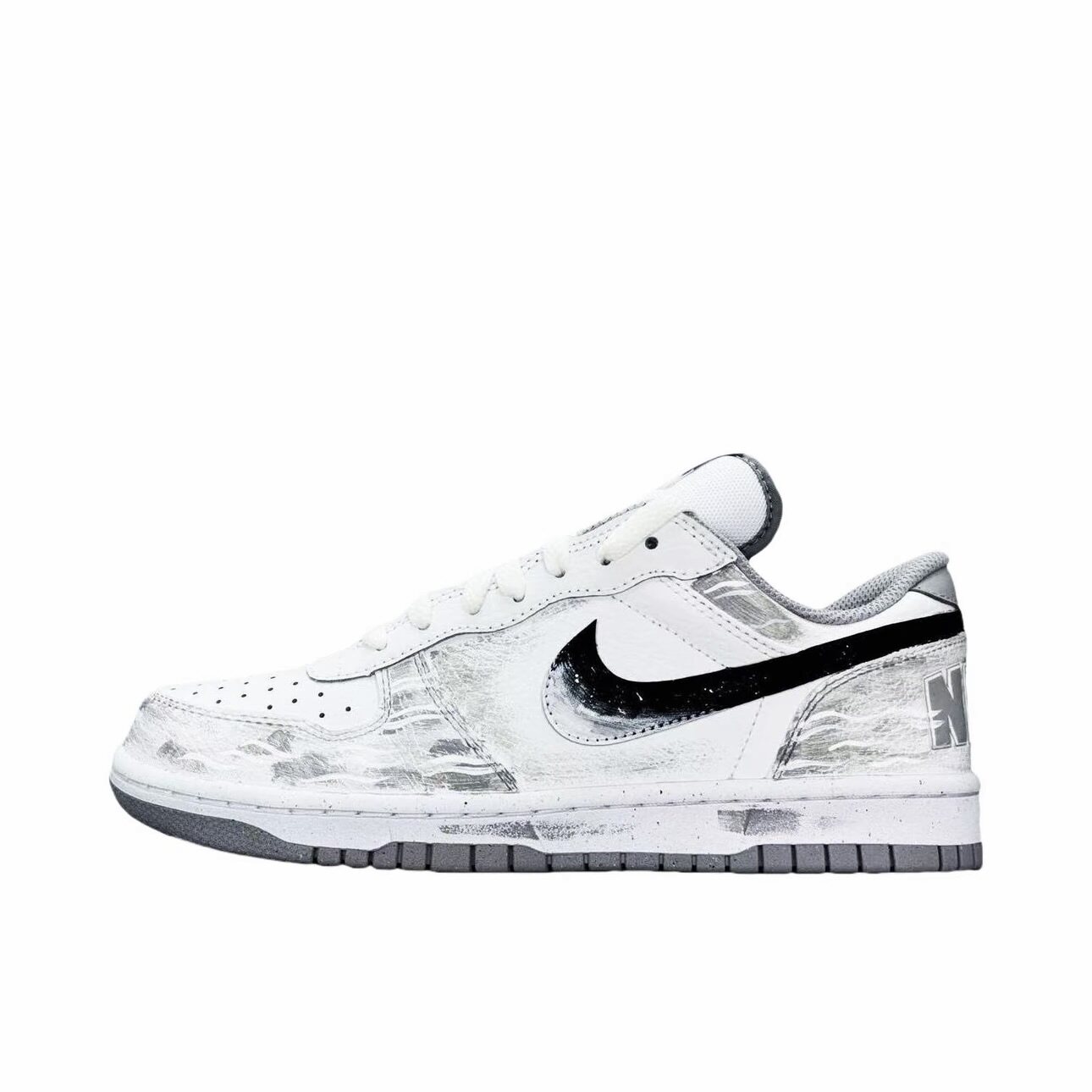 【定制球鞋】Nike Big 潮流复古 百搭 夏季透气 解构 高街废土