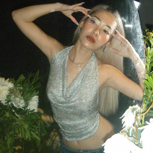 酷飒风银色亮丝荡领挂脖吊带背心