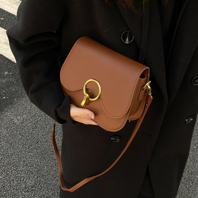 质感百搭斜挎包高级感马鞍包