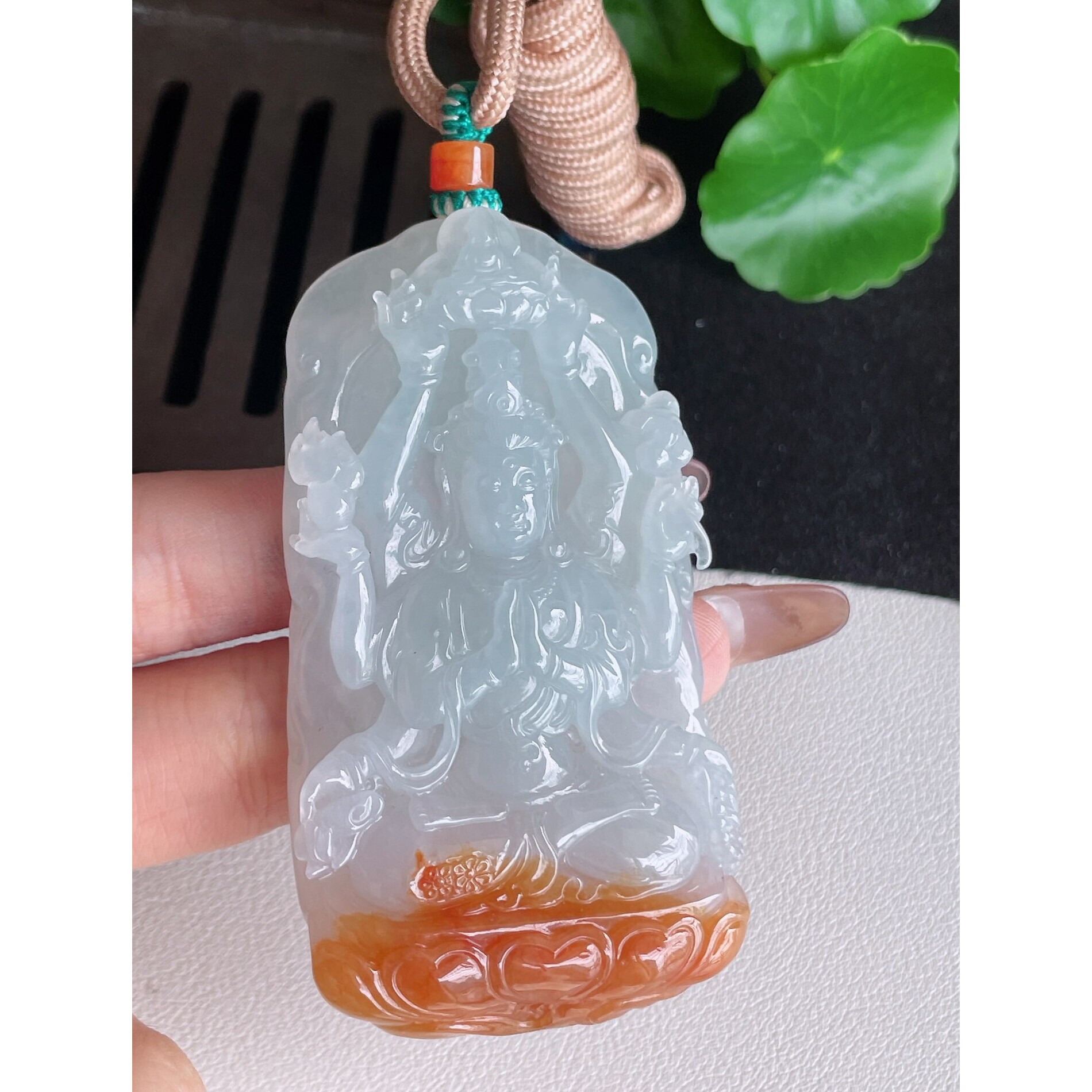 一手货源缅甸天然翡翠玉石挂件精雕飘红翡千手观音菩萨翡翠吊坠
