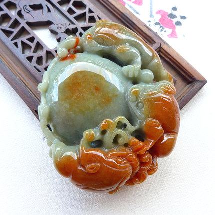 源头好货缅甸天然翡翠玉A货老坑精雕金蟾玉把件 S66