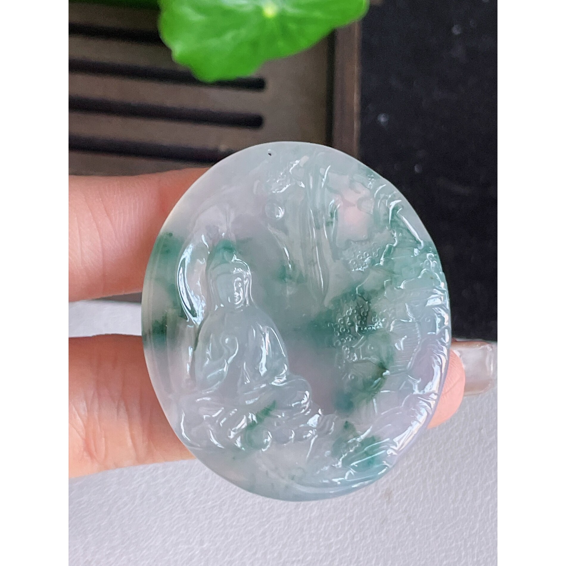 一手货源缅甸天然A货翡翠玉石挂件精雕飘花山水观音菩萨翡翠吊坠