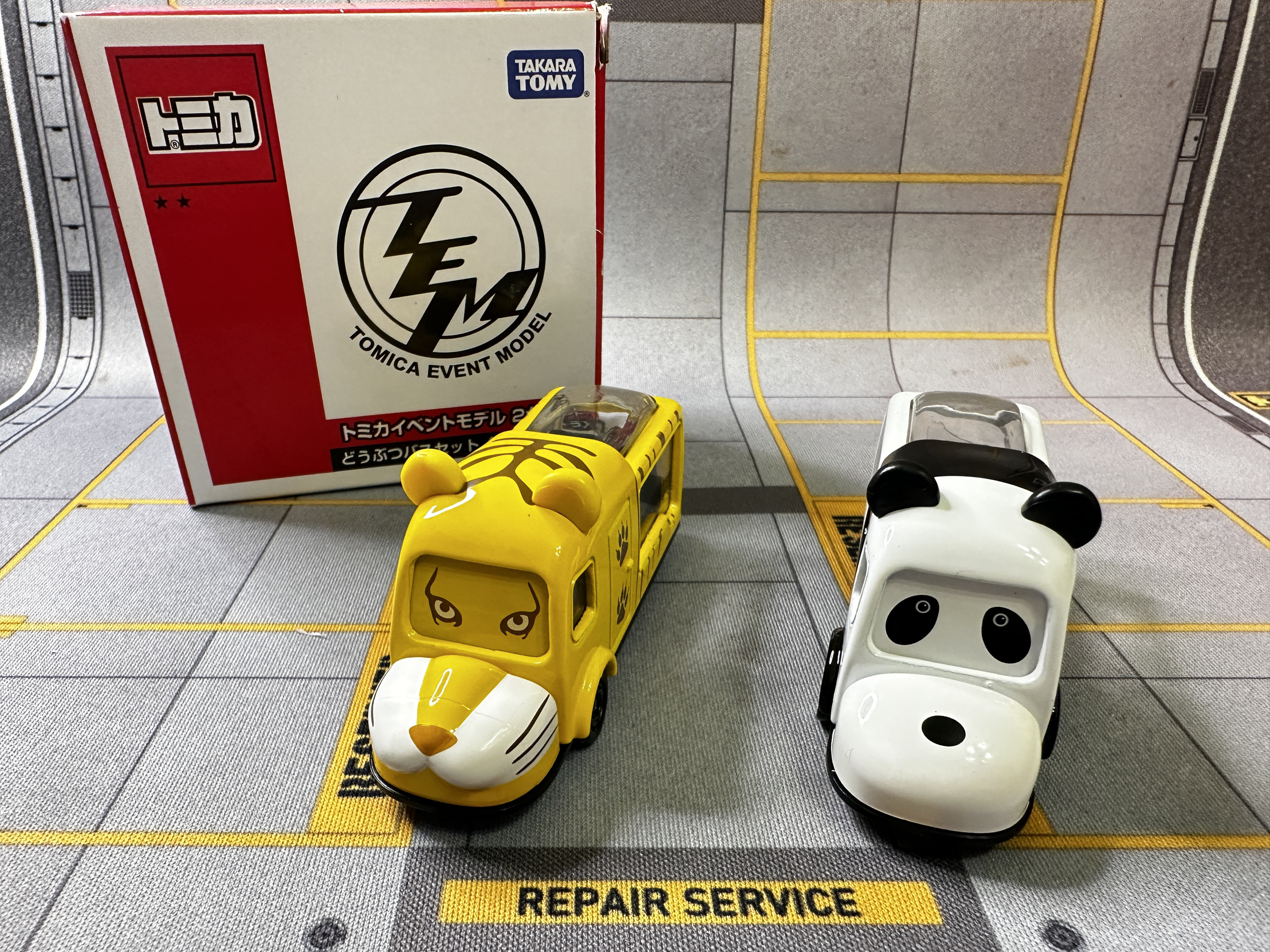 TOMY多美卡展会TEM(TOMICA EVENT MODEL) 特注限定动物园巴士套装