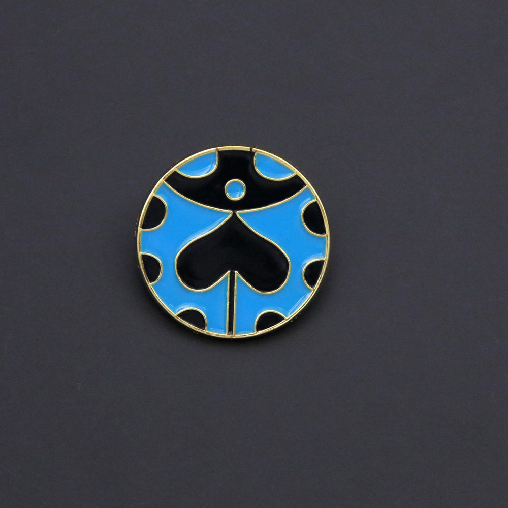 jojo的奇妙冒险周边 乔鲁诺·乔巴纳蓝色瓢虫小胸针 卡通徽章胸针