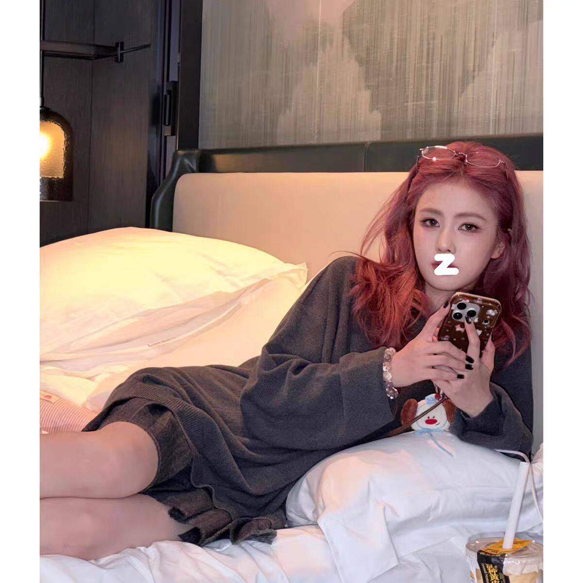 气质宽松慵懒风V领针织连衣裙女