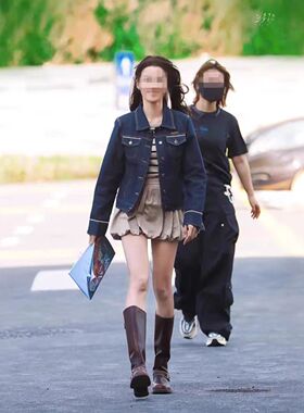 折月亮卢昱晓同款法式复古撞色翻领短款夹克上衣春秋蓝色牛仔外套