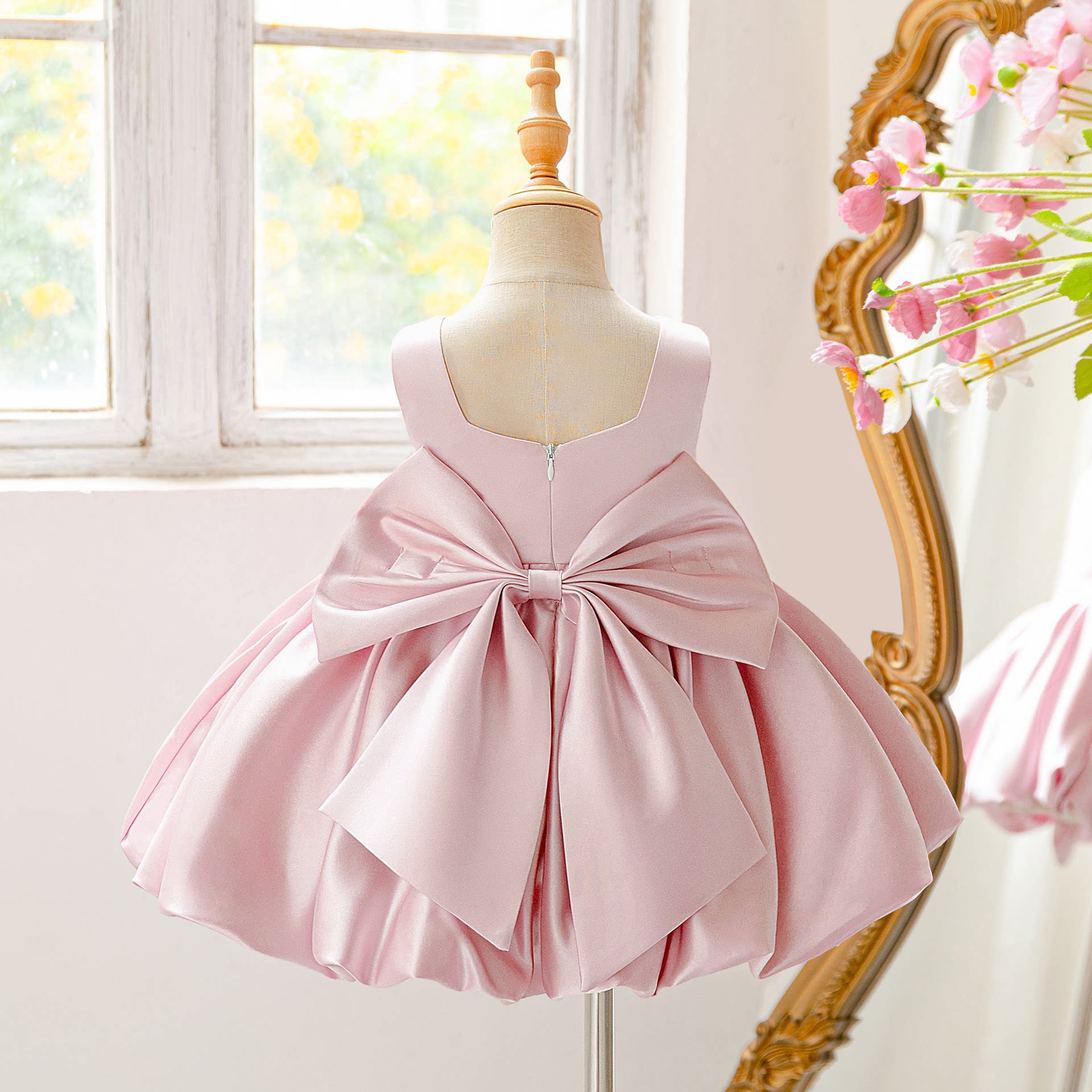 女童缎面连衣裙夏儿童无袖背心裙宝宝粉色公主蓬蓬裙生日礼服表演