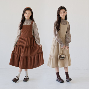 大童女装女童背心裙套装秋冬款儿童碎花打底衫中长款背带裙两件套