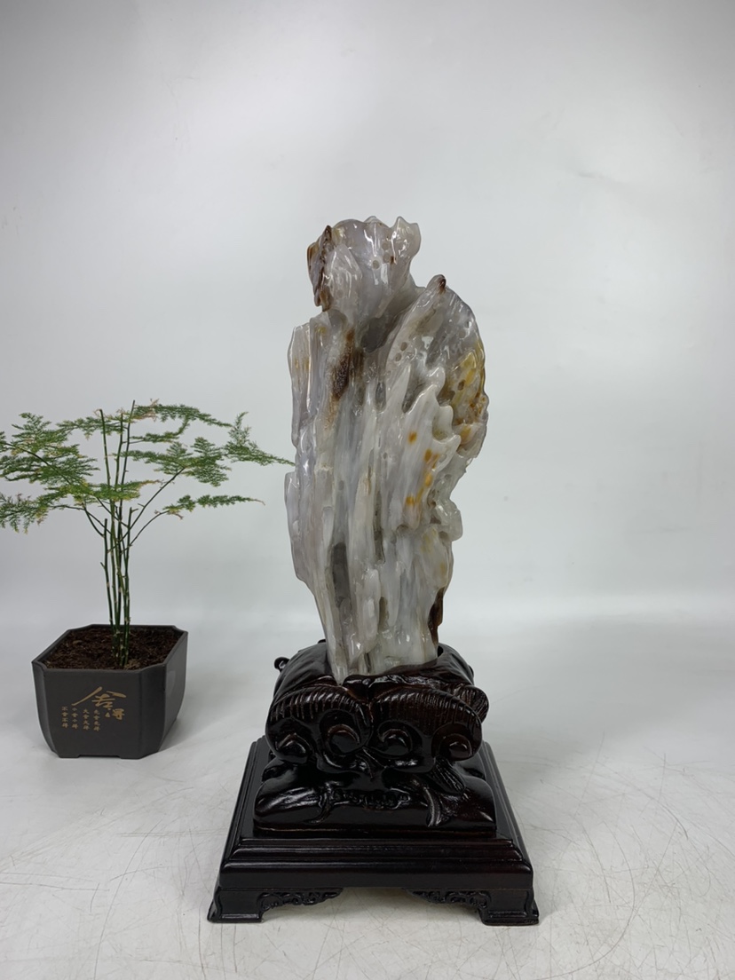 缅甸树化玉摆件