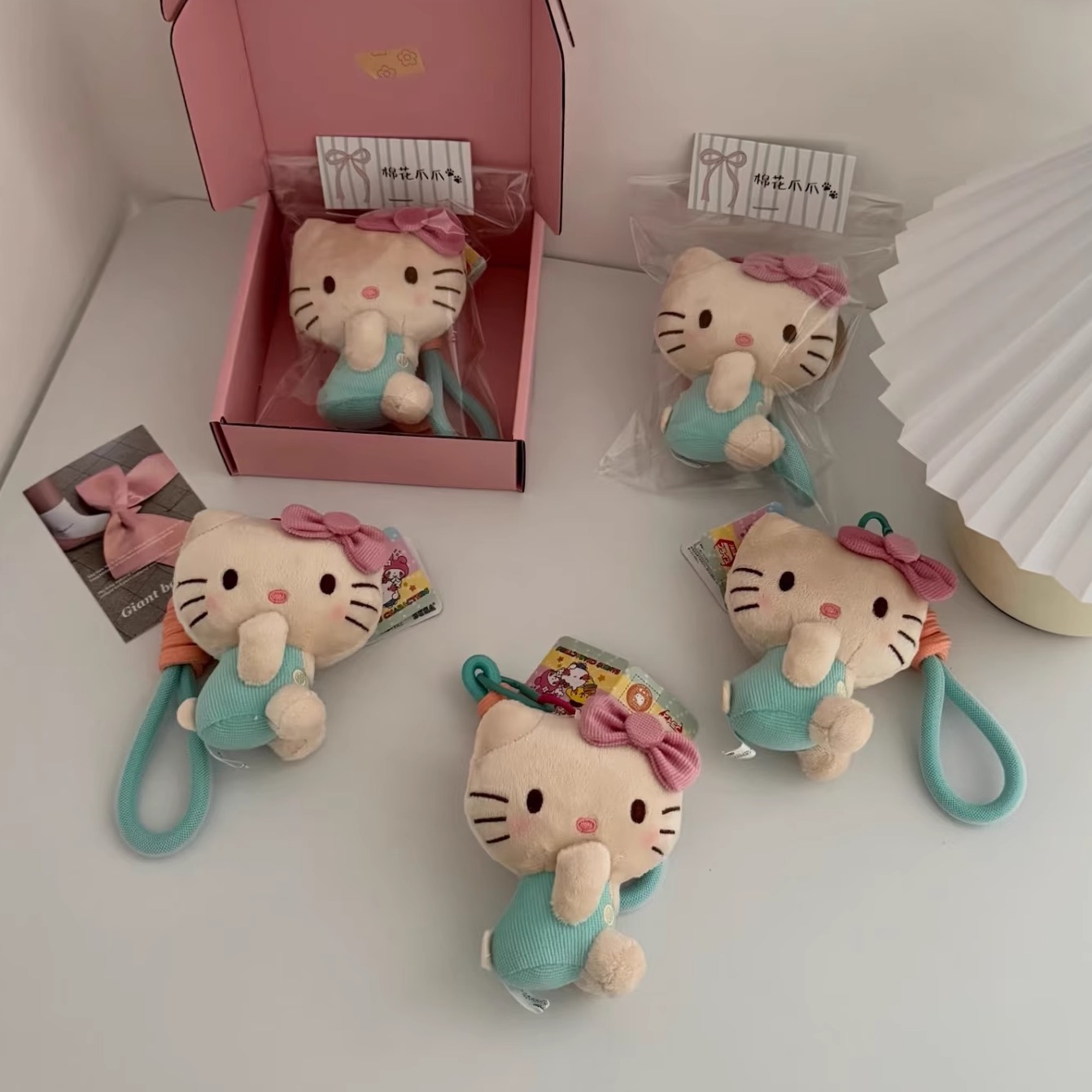 薄荷气泡哈喽hello kitty猫包包挂件可爱背包毛绒公仔玩偶小饰品