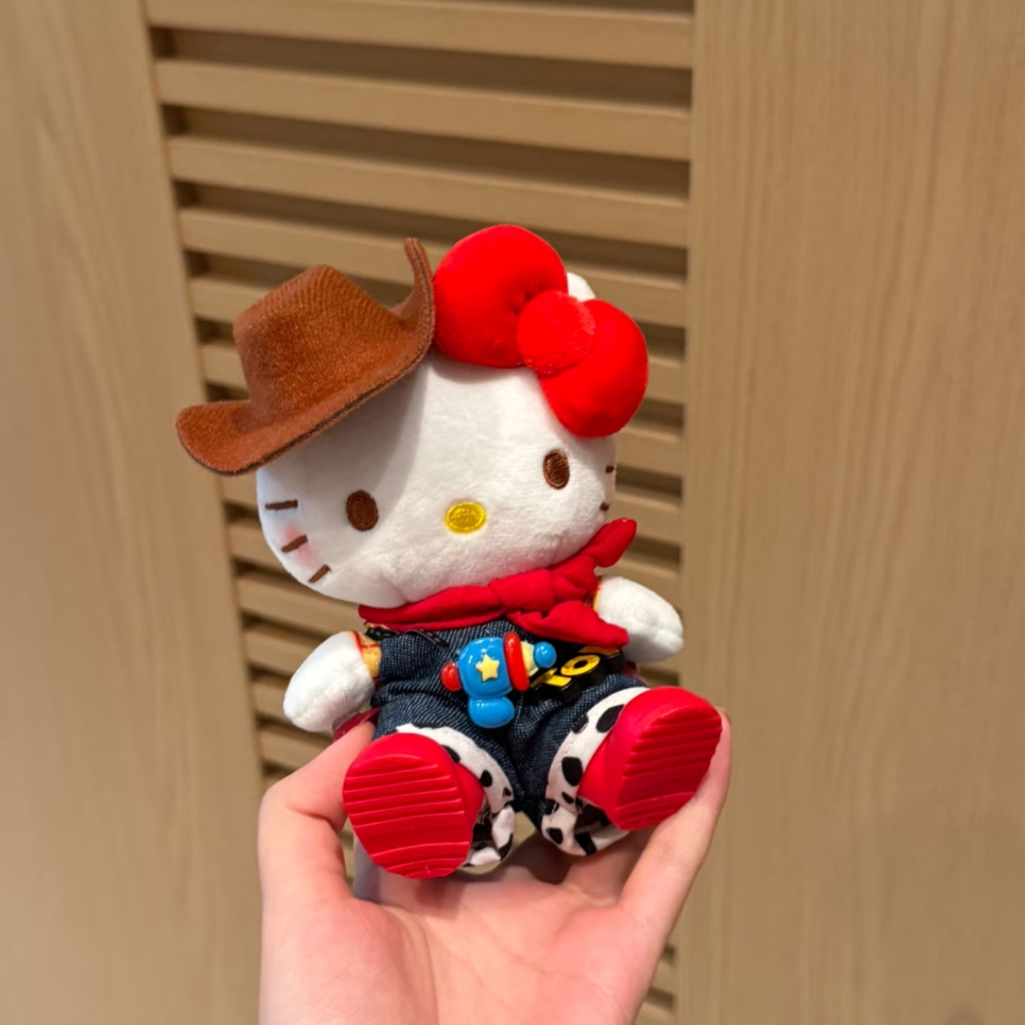 西部牛仔警长hellokitty