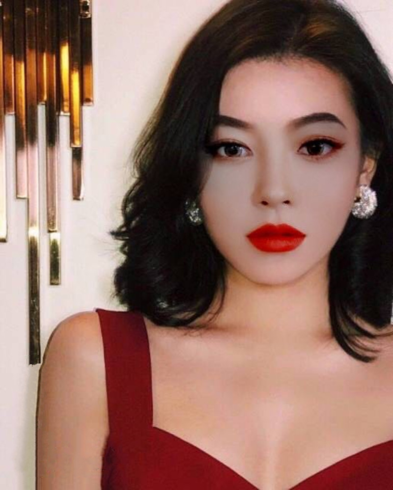 ins名模肯豆同款高极档次锆石