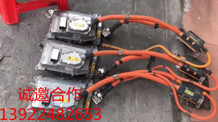适用于奔驰W221 S450 S500 S600 S400电瓶 逆变器原装拆车件
