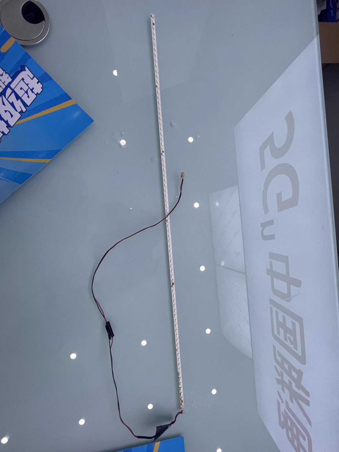 lecoo来酷K2417F背光灯条HT21240FK0灯管HH20238FM0 540*4MM 直