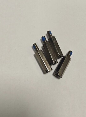 MIS微星显示器MAG271QPX QD-OLED E2机械臂延长螺柱 壁挂铜柱螺丝