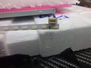 HKC惠科显示器MG27V9Q背光灯条SG27QPLUS灯管SG271背光MG27V9F