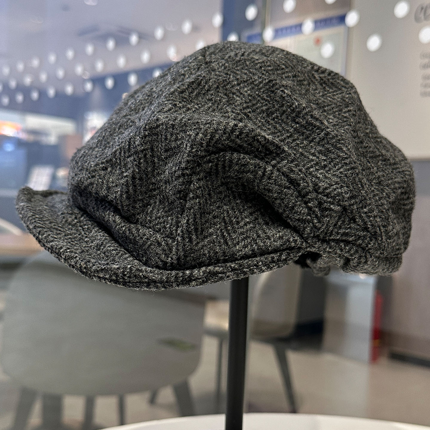 日系小众褶皱人字纹羊毛画家帽不规则帽檐云朵贝雷帽女百搭显气质