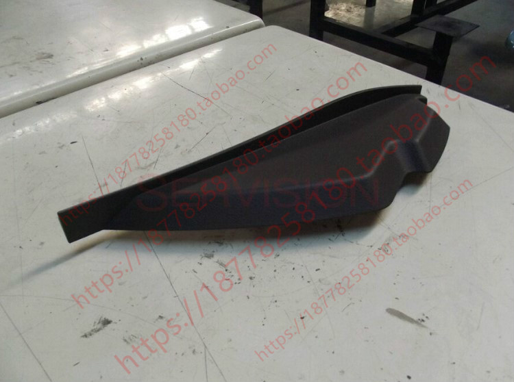 宝骏730工作台上装饰盖板 仪表台大总成装饰板 仪表板端盖总成