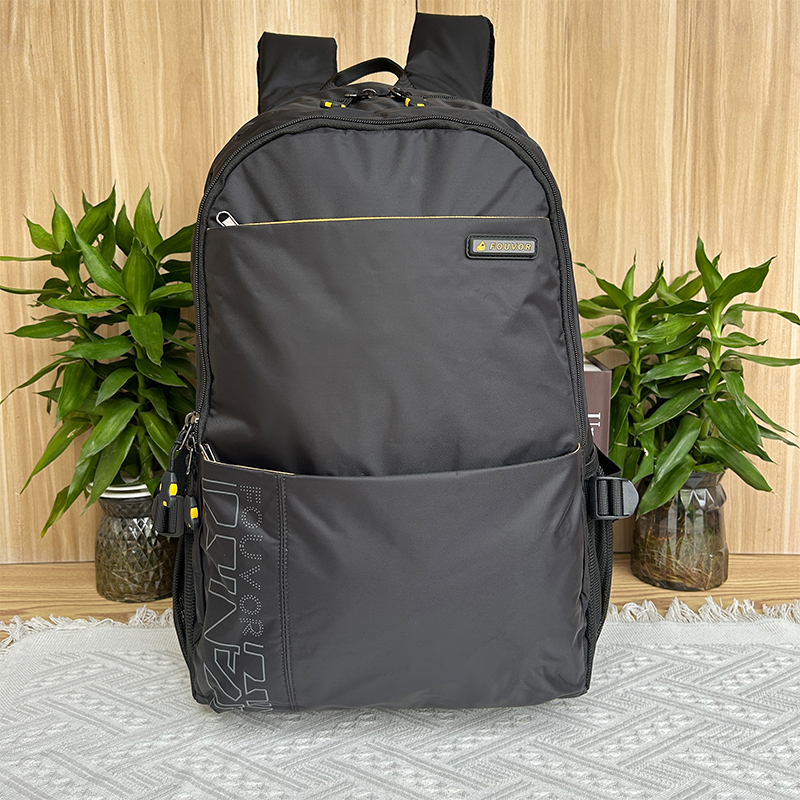 FOUVOR尼龙布双肩包大容量背包