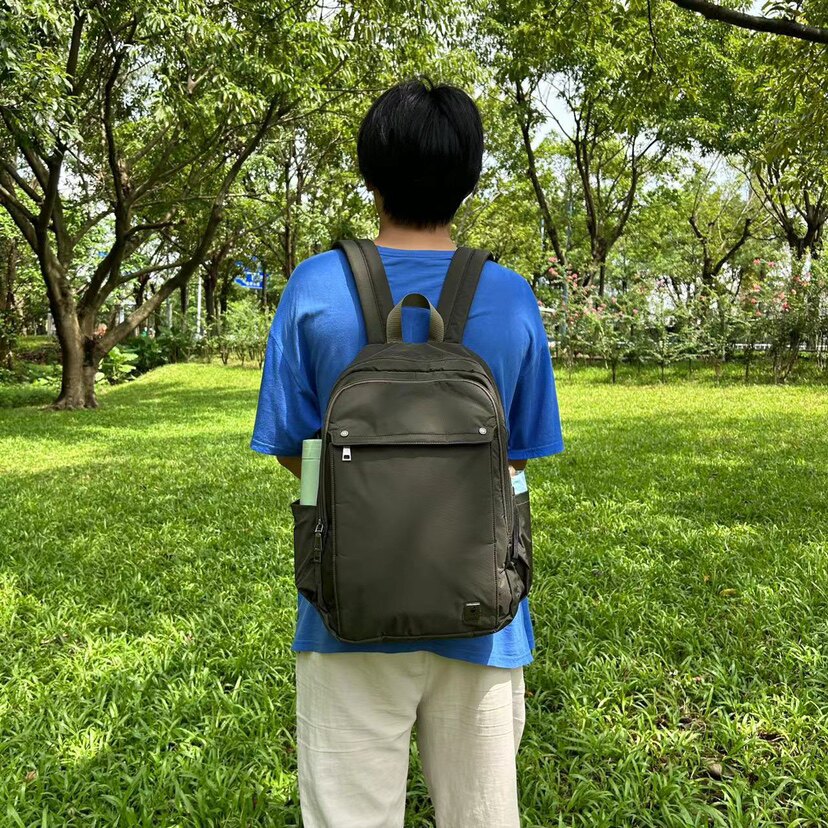 火狐新款男士休闲双肩背包牛津布防水学生书包户外旅游行李包男包