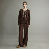 春咖啡色设计感木耳边卫衣休闲两件套 女2026新款 巨好看 运动套装