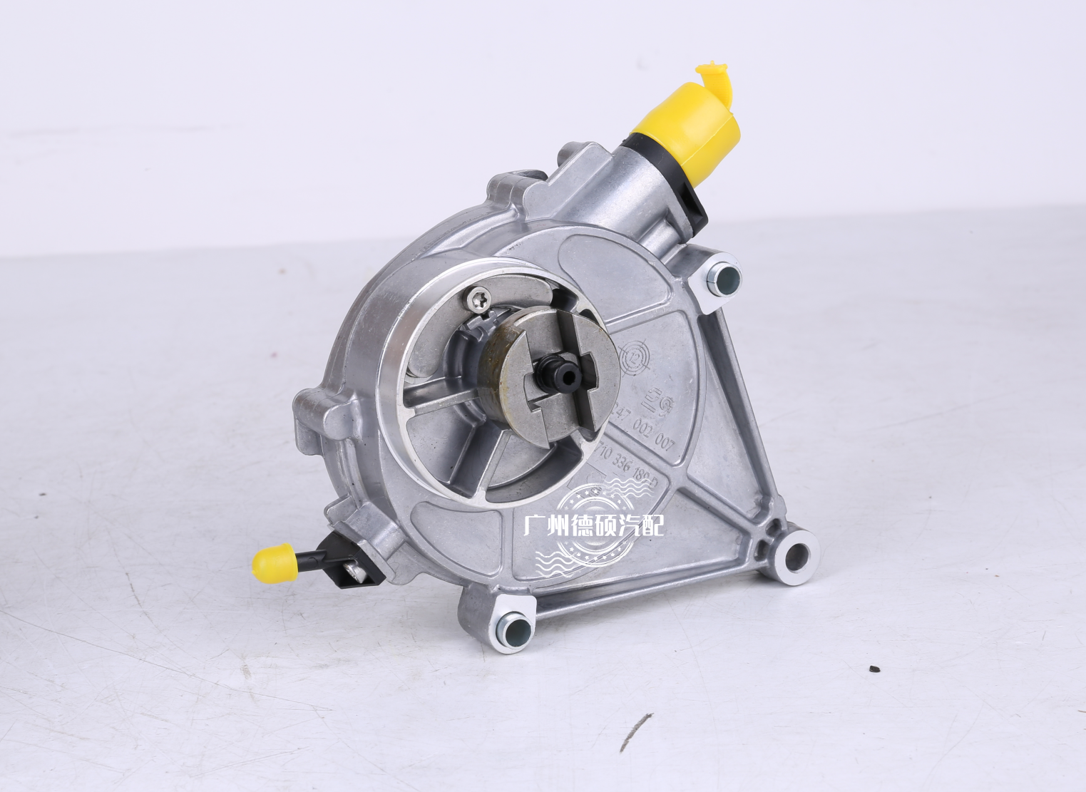 F18发动机真空泵真空泵