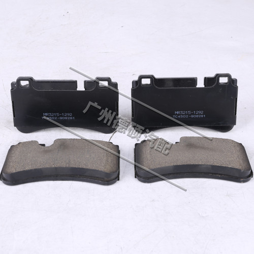 奔驰前后轮刹车片S280S300S320S