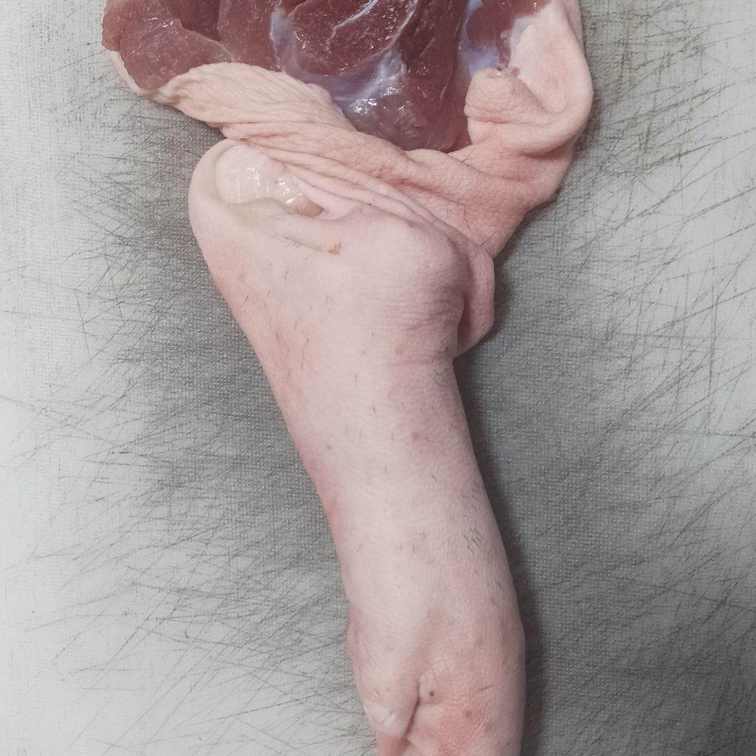 【顺丰包邮】农家黑土猪肉前后猪脚新鲜猪手散养土猪现杀砍块猪蹄
